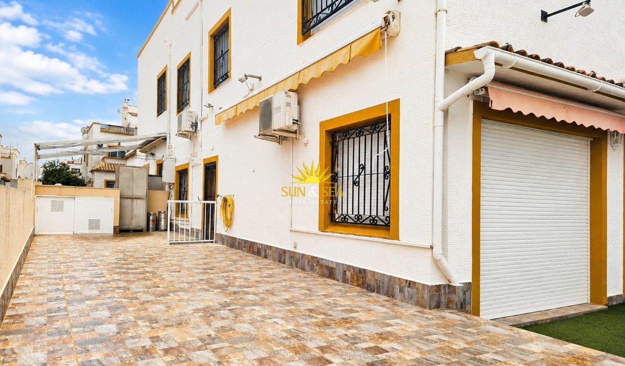 Wiederverkauf - Reihenhaus - Orihuela Costa