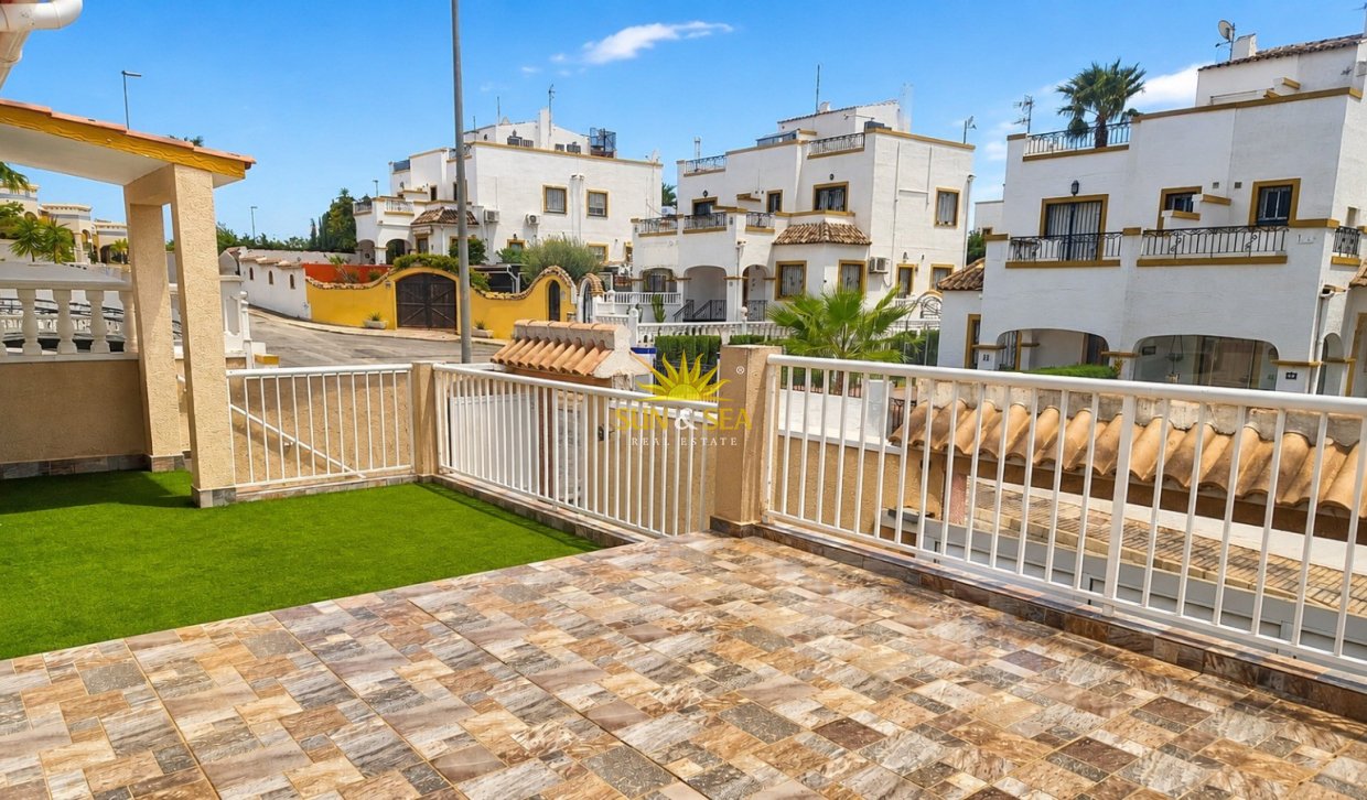Wiederverkauf - Reihenhaus - Orihuela Costa