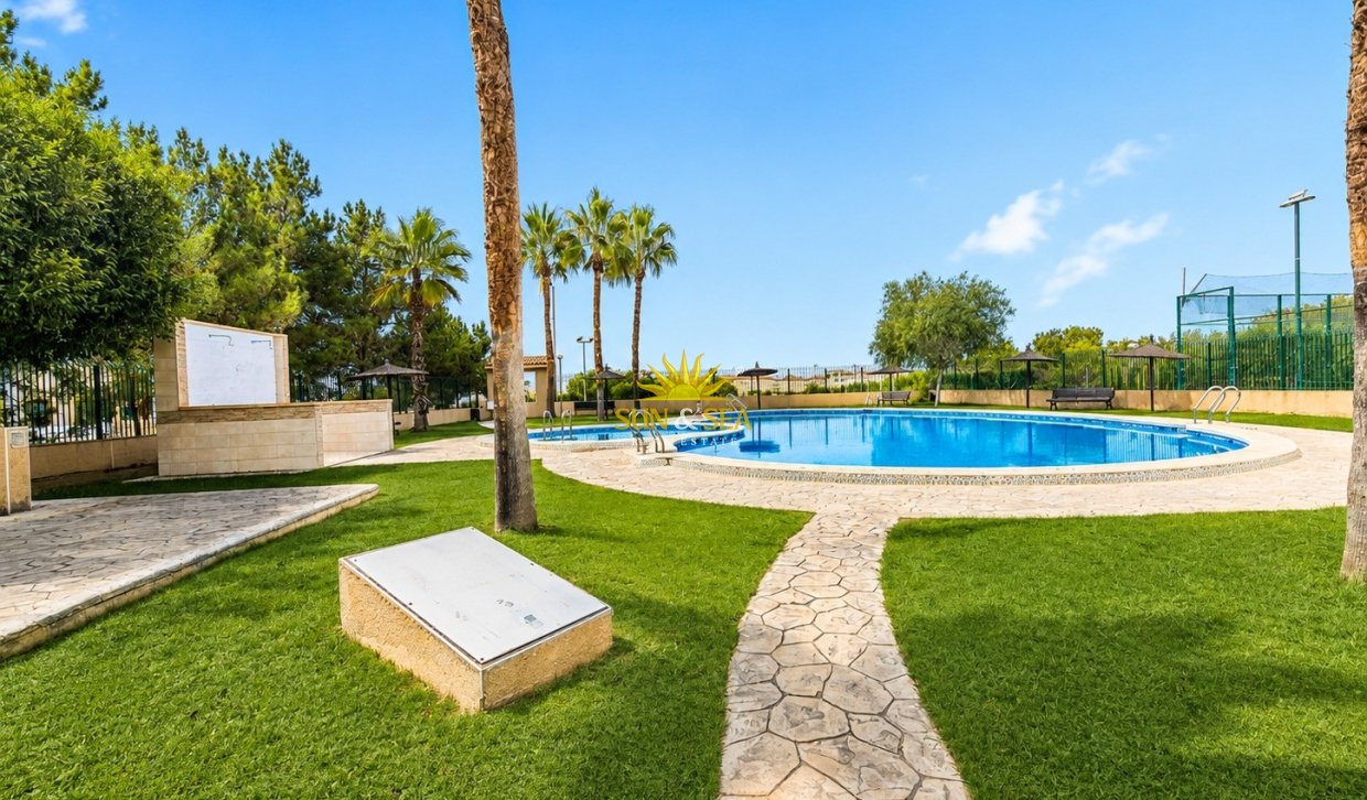 Wiederverkauf - Reihenhaus - Orihuela Costa
