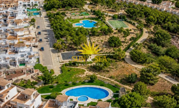Wiederverkauf - Reihenhaus - Orihuela Costa
