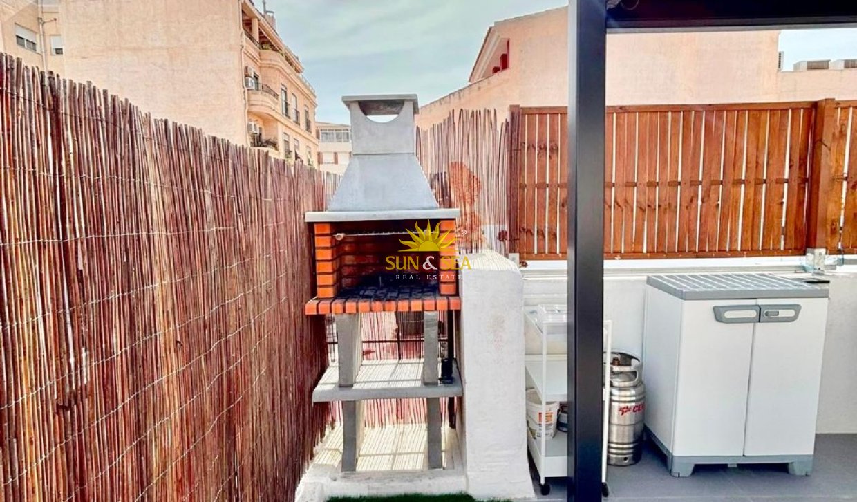 Wiederverkauf - Duplex - Torrevieja - Centro