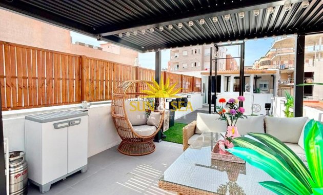 Wiederverkauf - Duplex - Torrevieja - Centro