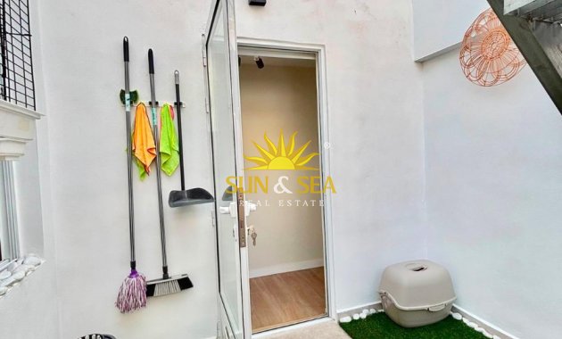 Wiederverkauf - Duplex - Torrevieja - Centro