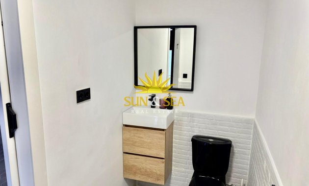 Wiederverkauf - Duplex - Torrevieja - Centro