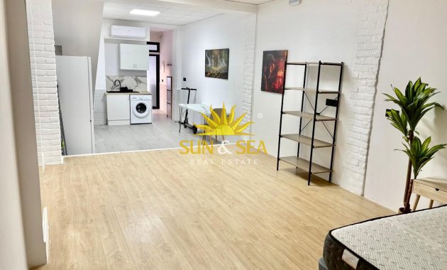 Wiederverkauf - Duplex - Torrevieja - Centro