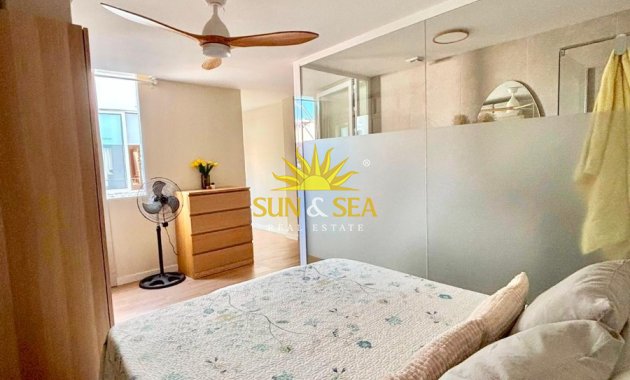 Wiederverkauf - Duplex - Torrevieja - Centro