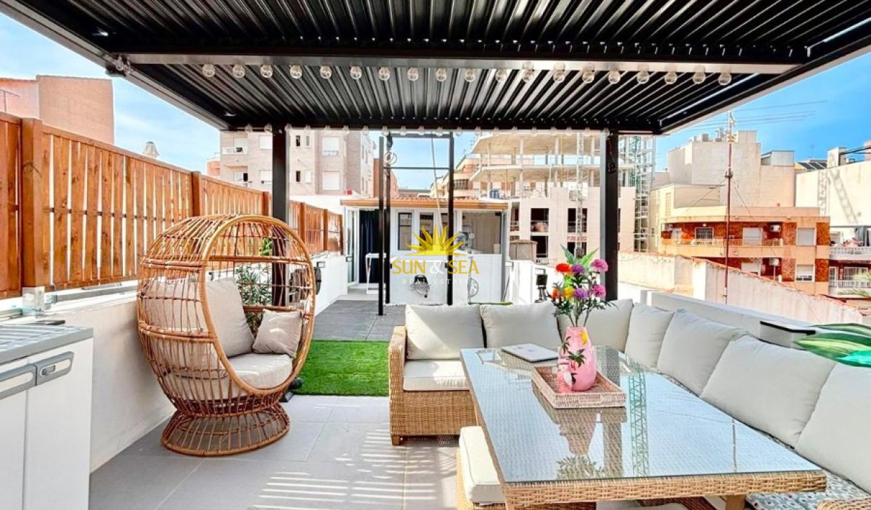 Wiederverkauf - Duplex - Torrevieja - Centro