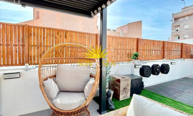 Wiederverkauf - Duplex - Torrevieja - Centro