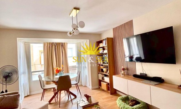 Wiederverkauf - Duplex - Torrevieja - Centro