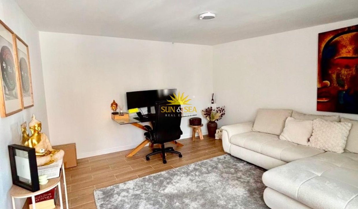 Wiederverkauf - Duplex - Torrevieja - Centro