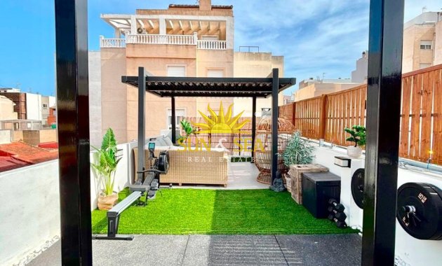 Wiederverkauf - Duplex - Torrevieja - Centro
