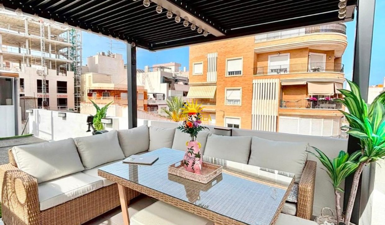 Wiederverkauf - Duplex - Torrevieja - Centro