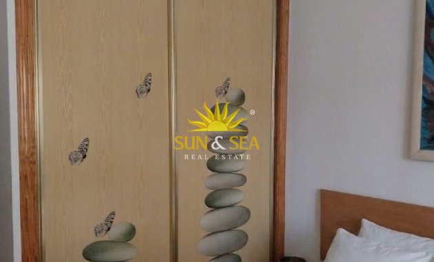 Kurzzeit-Vermietung - Wohnung - 