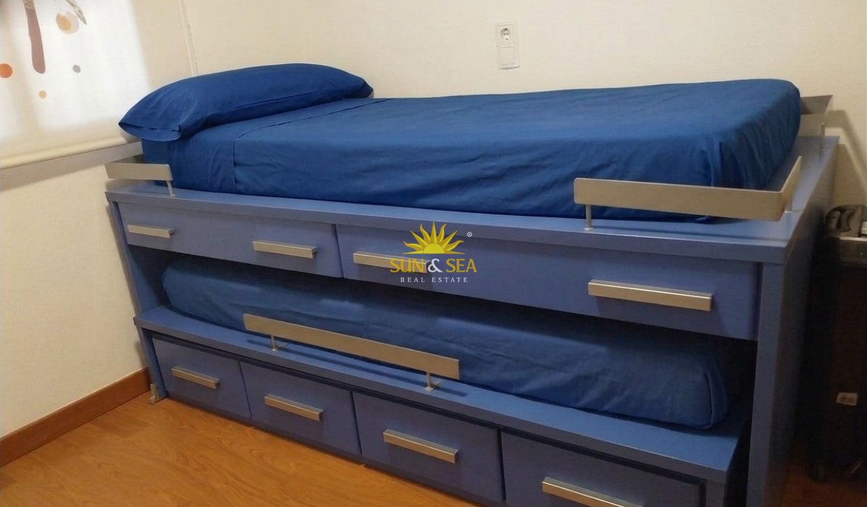 Kurzzeit-Vermietung - Wohnung - 