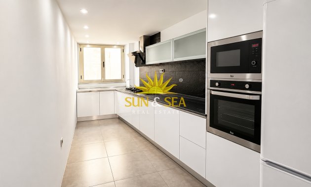 Location à long terme - Appartement - Torrevieja - Playa del Cura