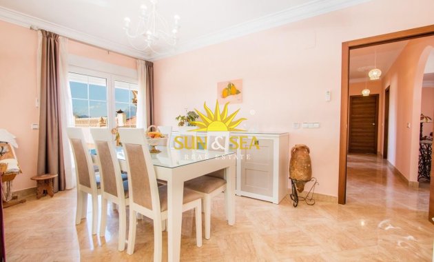 Langfristige Vermietung - Freistehende Villa - Calpe