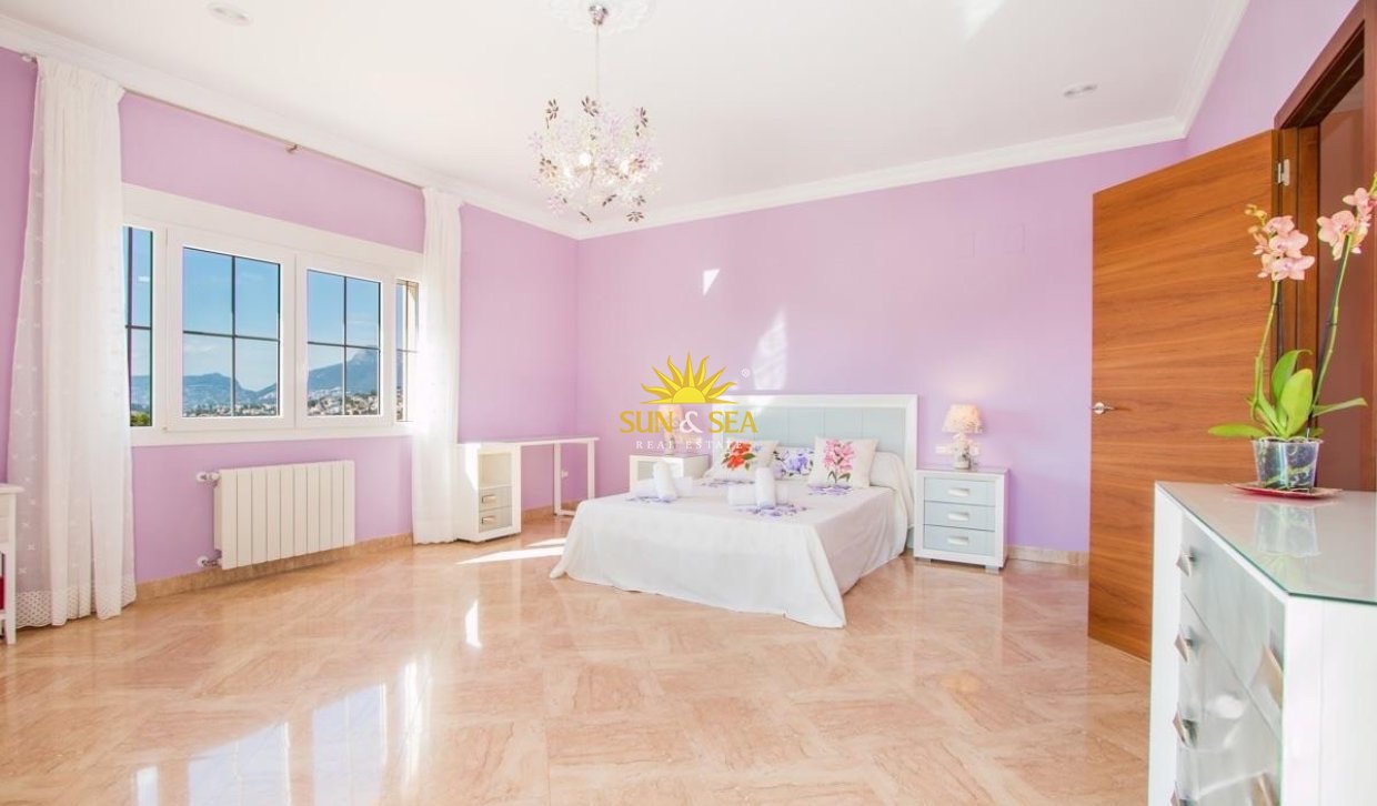 Langfristige Vermietung - Freistehende Villa - Calpe