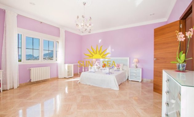 Langfristige Vermietung - Freistehende Villa - Calpe