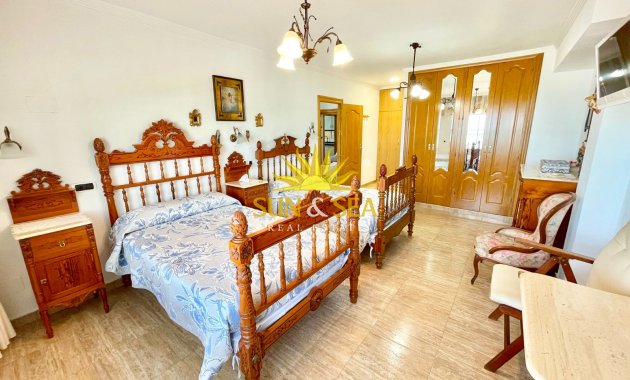 Alquiler a largo plazo - Chalet - Los Alcázares - Los Alcazares