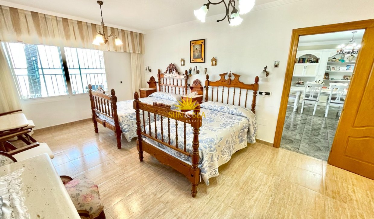 Alquiler a largo plazo - Chalet - Los Alcázares - Los Alcazares