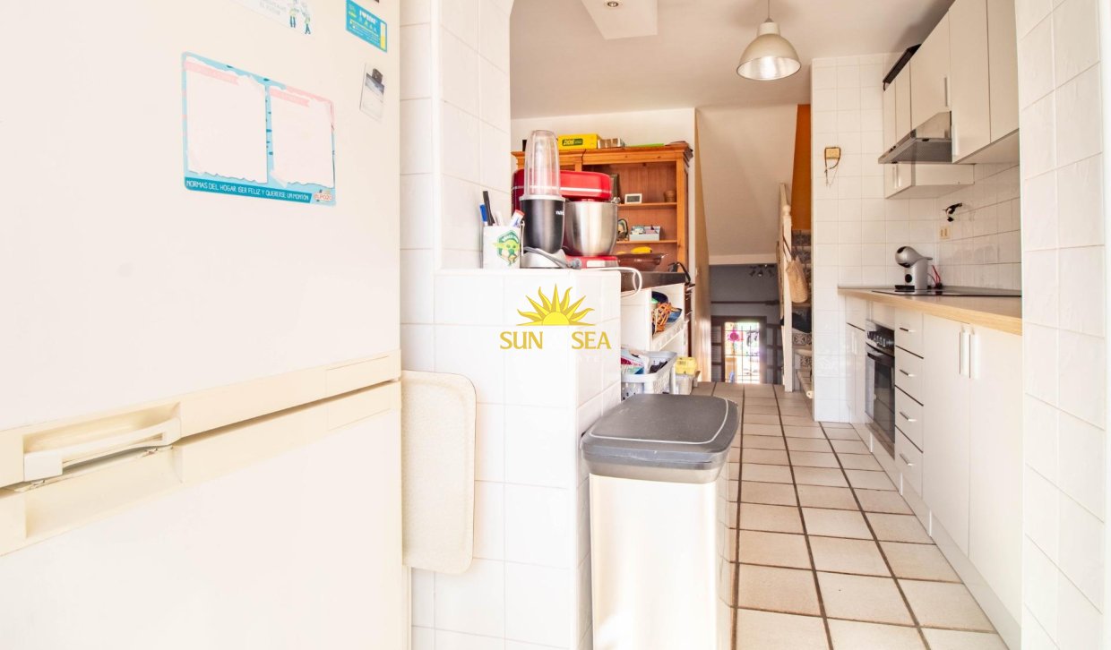 Resale - Villa / Semi detached - Cabo Roig