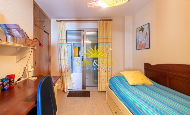 Wiederverkauf - Flat - Torrevieja - Playa de los locos