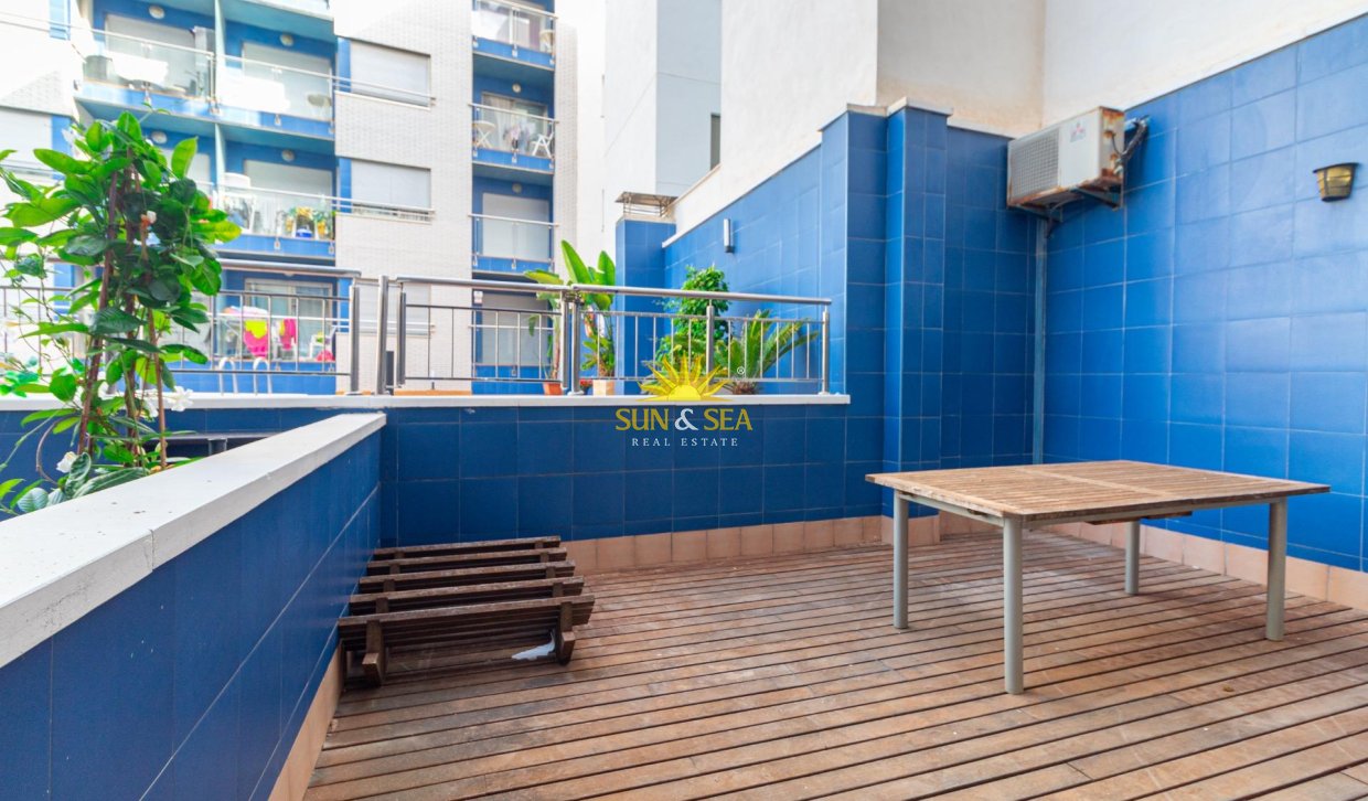 Wiederverkauf - Flat - Torrevieja - Playa de los locos