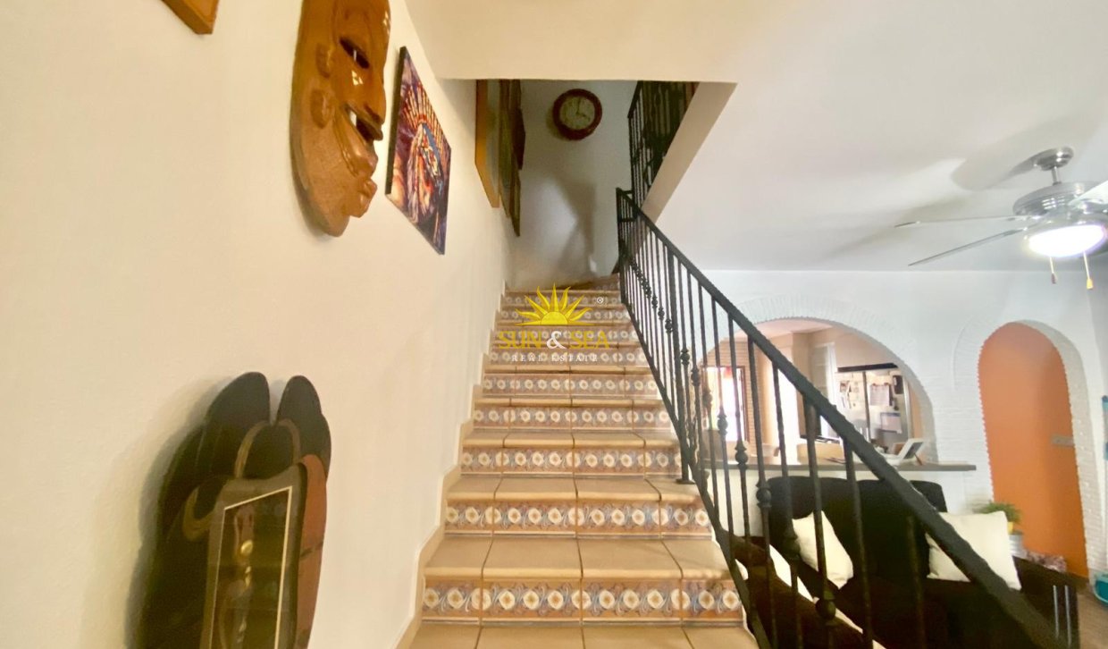 Reventa - Chalet adosado - Torrevieja - Los balcones