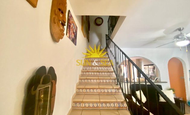 Reventa - Chalet adosado - Torrevieja - Los balcones