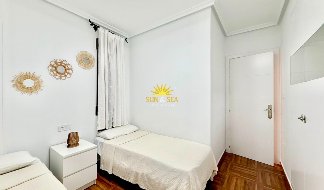 Alquiler de invierno - low-bungalow - Torrevieja - Aguas Nuevas