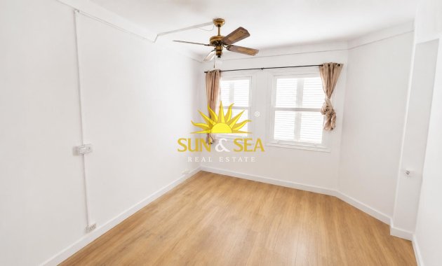 Alquiler a largo plazo - Apartamento - Torrevieja - torrevieja