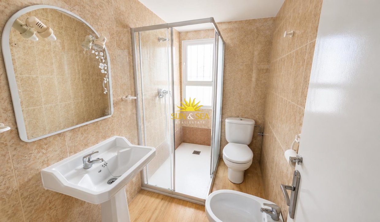Alquiler a largo plazo - Apartamento - Torrevieja - torrevieja