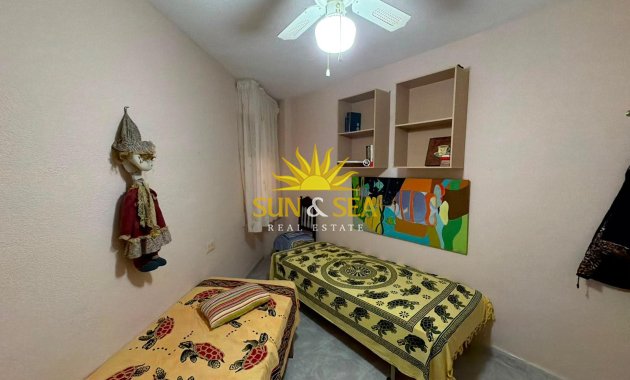 Resale - Apartment - Torrevieja - Centro