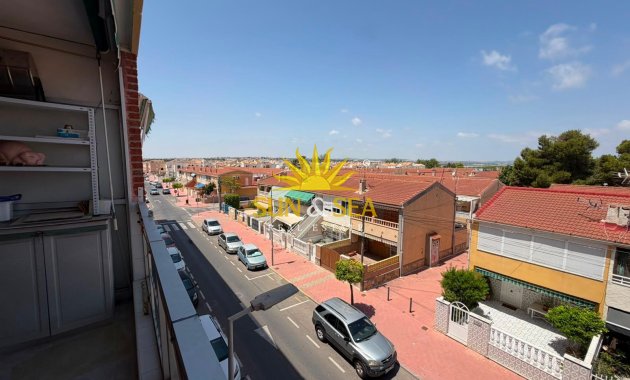 Resale - Apartment - Torrevieja - Centro