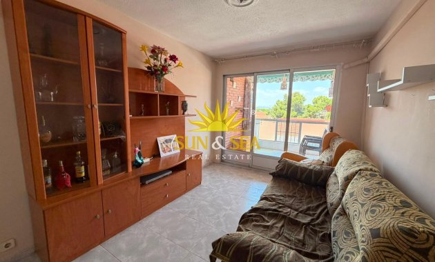 Resale - Apartment - Torrevieja - Centro