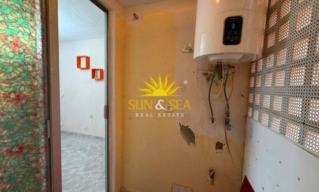 Resale - Apartment - Torrevieja - Centro
