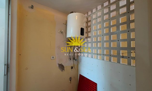 Resale - Apartment - Torrevieja - Centro