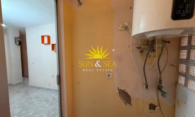 Resale - Apartment - Torrevieja - Centro