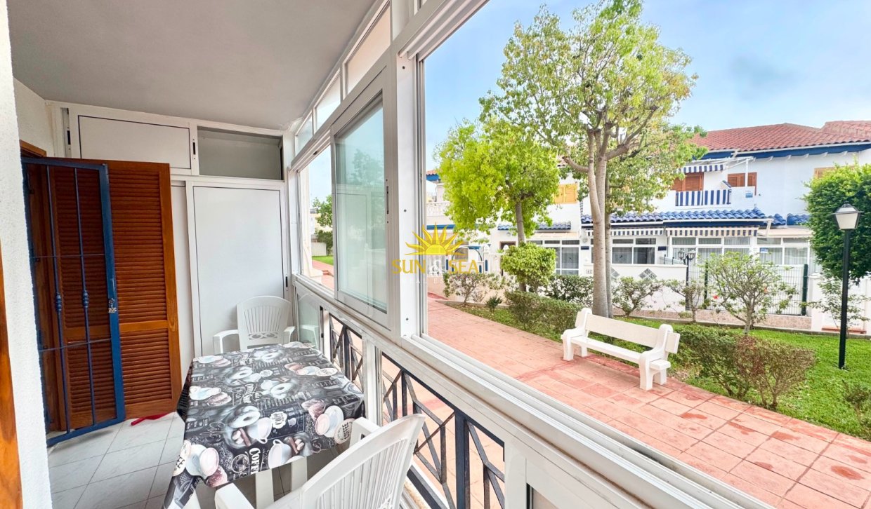 Alquiler a largo plazo - Apartamento - Torrevieja - torrevieja