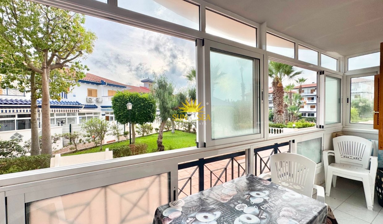 Alquiler a largo plazo - Apartamento - Torrevieja - torrevieja
