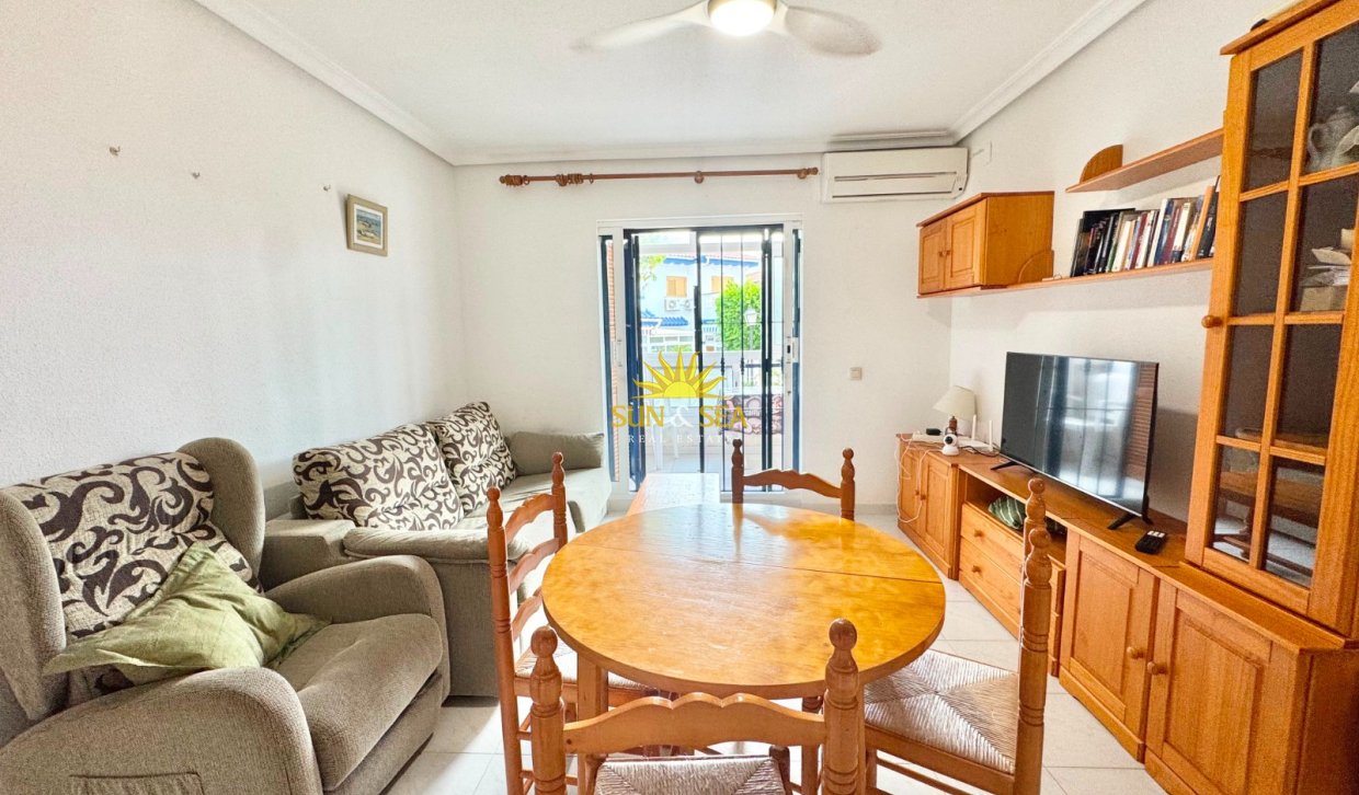 Alquiler a largo plazo - Apartamento - Torrevieja - torrevieja