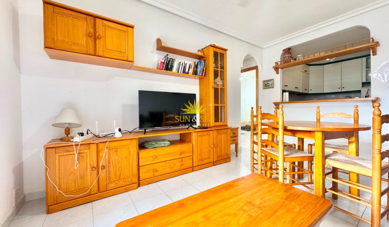 Alquiler a largo plazo - Apartamento - Torrevieja - torrevieja