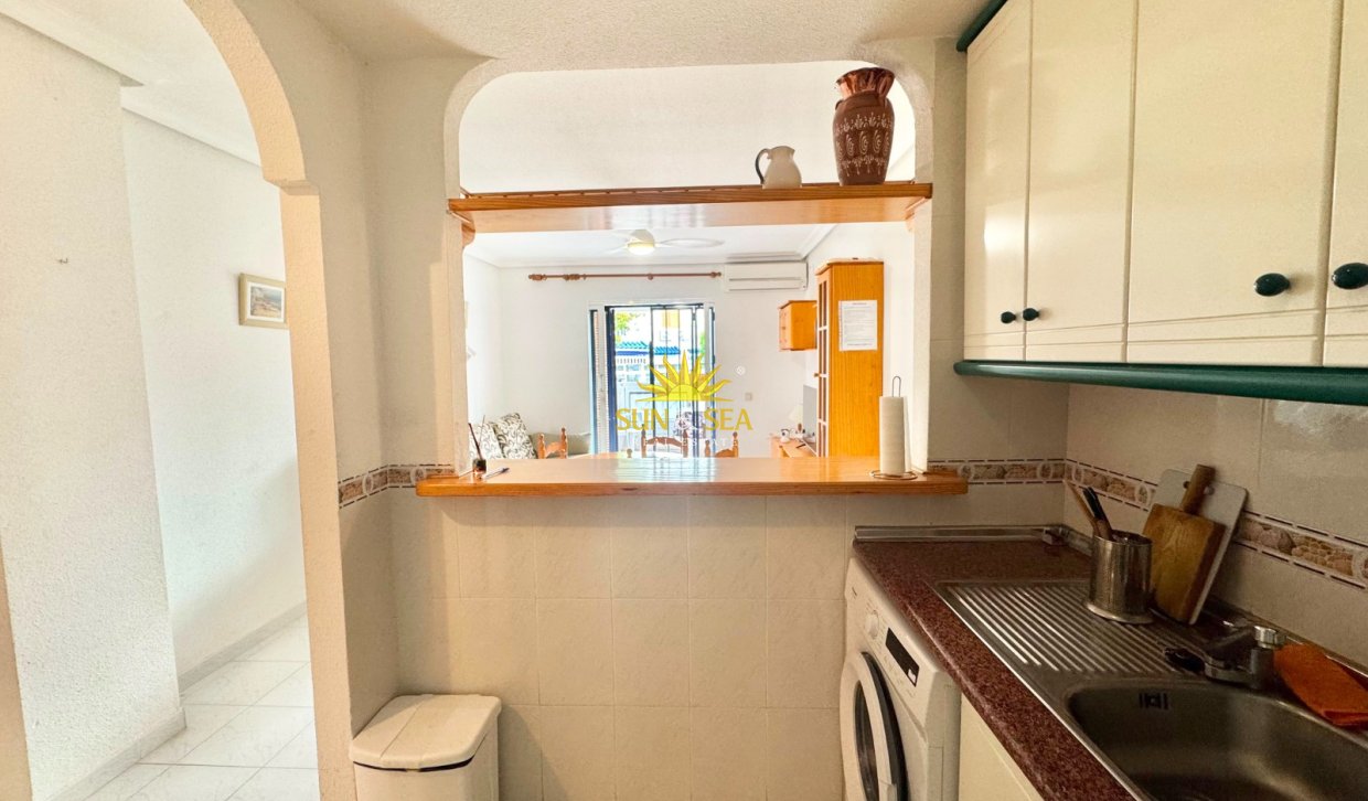Alquiler a largo plazo - Apartamento - Torrevieja - torrevieja