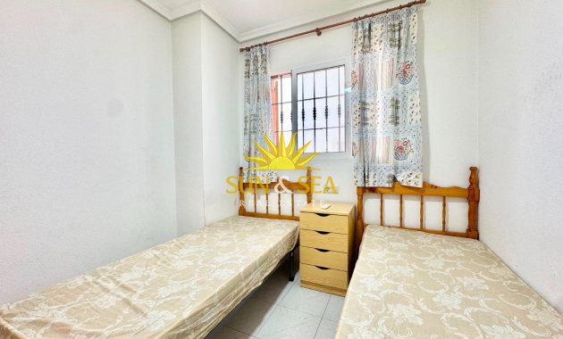 Alquiler a largo plazo - Apartamento - Torrevieja - torrevieja