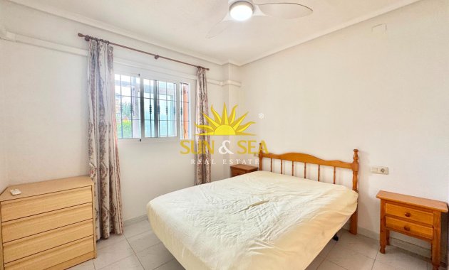 Alquiler a largo plazo - Apartamento - Torrevieja - torrevieja