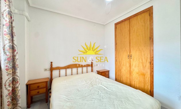 Alquiler a largo plazo - Apartamento - Torrevieja - torrevieja