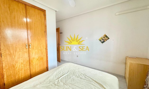 Alquiler a largo plazo - Apartamento - Torrevieja - torrevieja