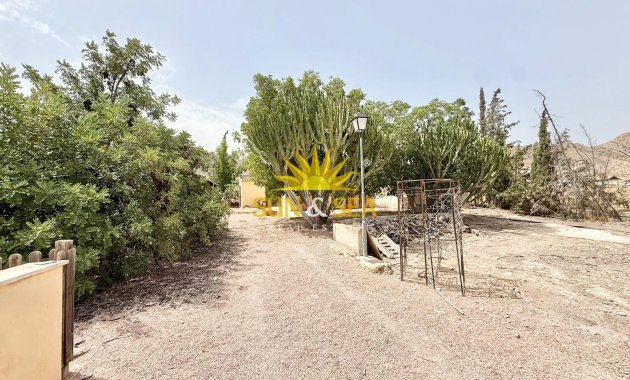 Reventa - Parcela -  - Cox