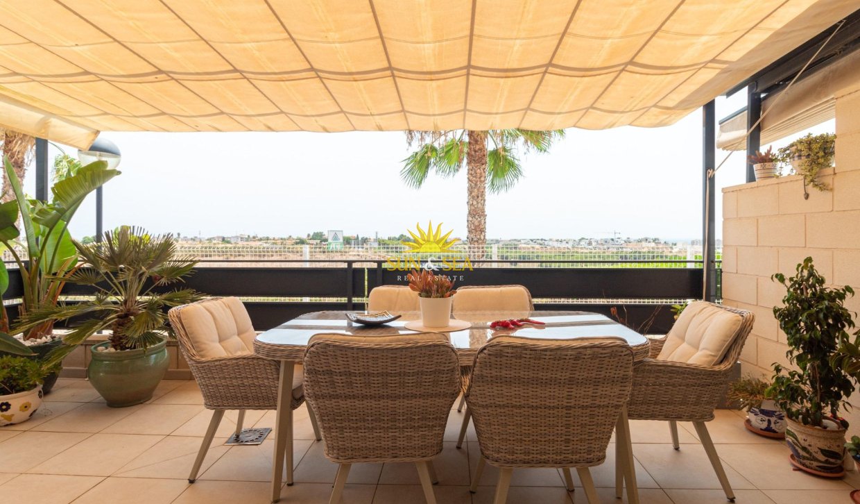 Reventa - Villa / Semi separado - Orihuela Costa - Lomas de Cabo Roig