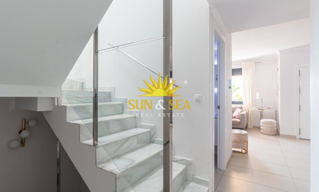 Reventa - Villa / Semi separado - Orihuela Costa - Lomas de Cabo Roig